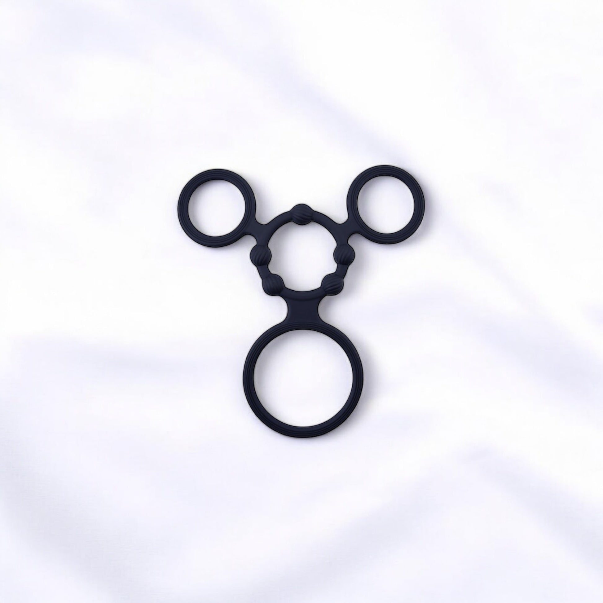 Triple Ring With Ball Stretcher